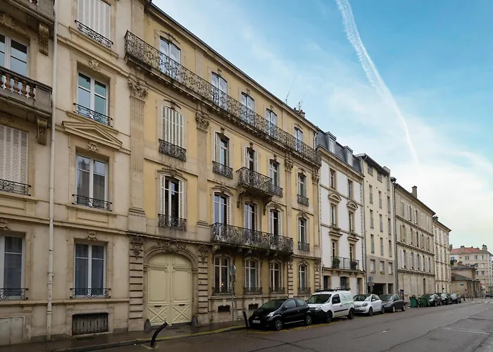 公寓 La Maison D'annie - A 10min De La Place Stanislas